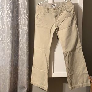 Abercrombie size 6 khakis